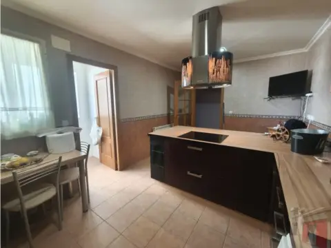 Piso en Semicentro in Villarrobledo · Villarrobledo