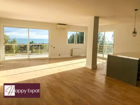 Piso en Vallpineda - Santa Barbara