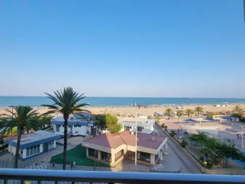 Apartamento en Les Illes