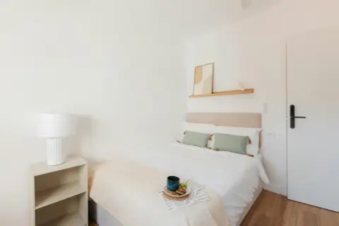 Habitación en Orriols
