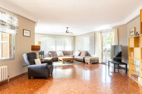 Casa unifamiliar en calle >Urbanización Bosque U14, nº >