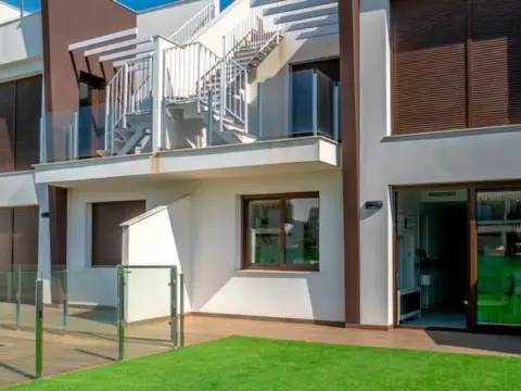 Apartamento en calle Valle del Silencio, 20