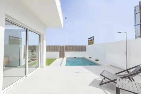 Chalet en calle de Adán, 46