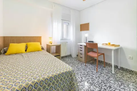Habitación en Orriols