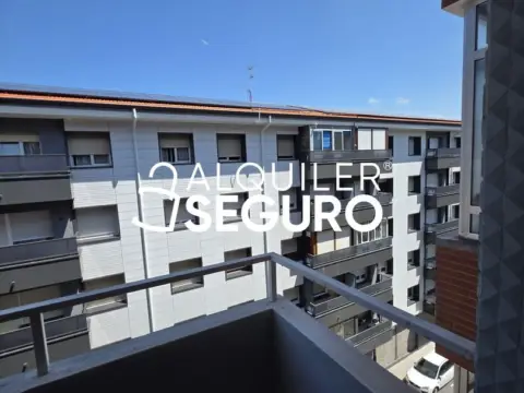 Piso en Azeta-Abatxolo