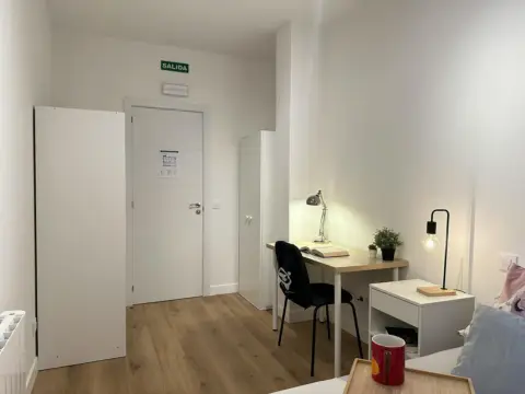 Habitación en Valderas-Los Castillos-Parque Lisboa