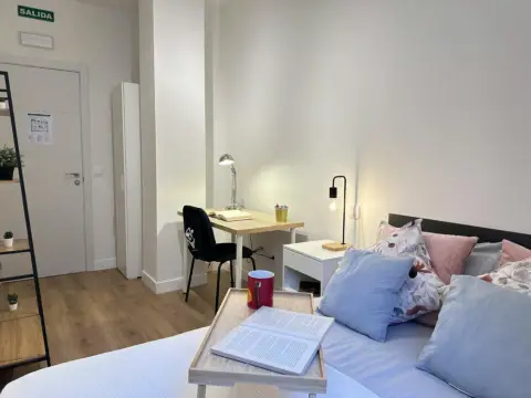 Habitación en Valderas-Los Castillos-Parque Lisboa