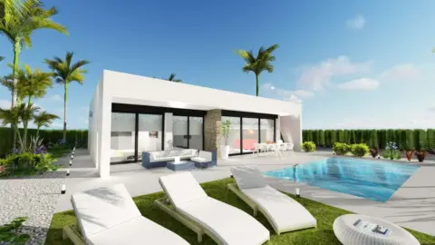 Casa en Cerca del Aeropuerto, Cerca de Campo de Golf, Campo, Cerca de Escuelas, Hospital, Zona Residencial,