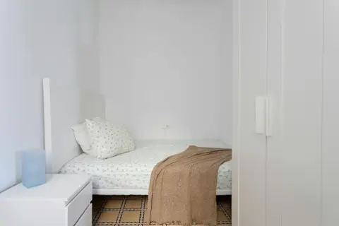 Habitación en Sant Pere-Santa Caterina-La Ribera