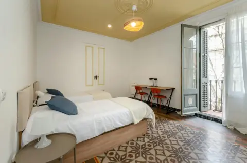 Habitación en Sant Pere-Santa Caterina-La Ribera