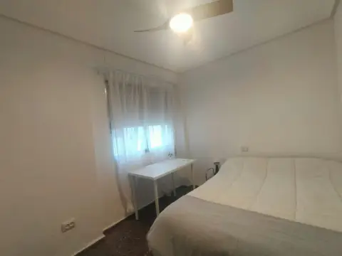 Habitación en Orriols