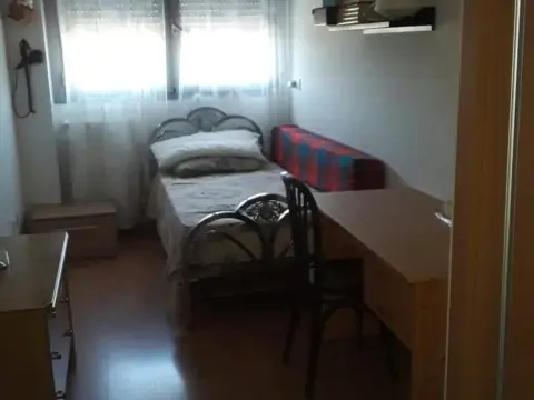 Habitación en Valdeacederas