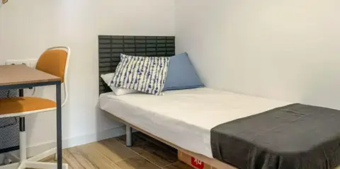 Habitación en Pubilla Cases