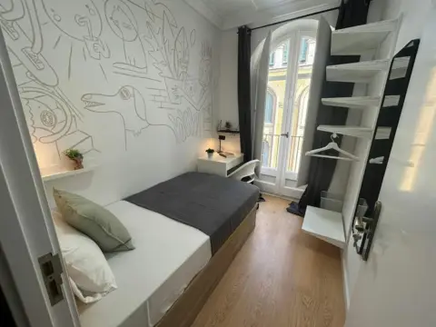 Habitación en Sant Pere-Santa Caterina-La Ribera