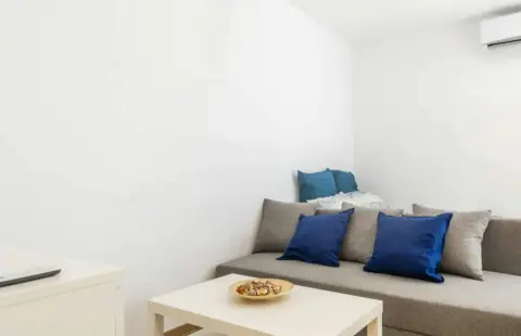 Departamento en alquiler con baja de precio en Hostafrancs