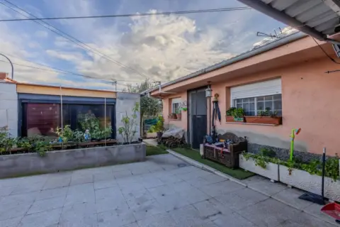 Casa unifamiliar en calle >C. de Sta. Lucía, nº >
