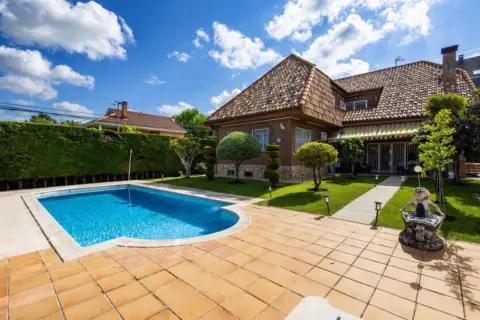 Casa unifamiliar en Coimbra-Guadarrama