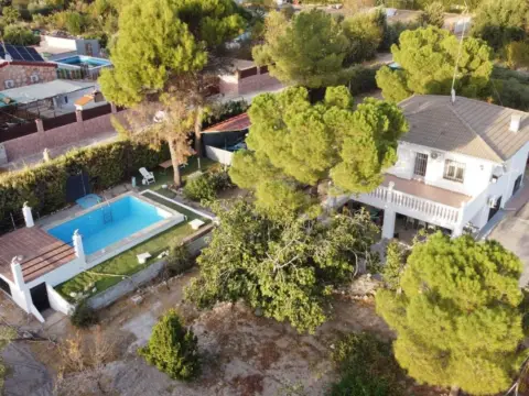 Casa unifamiliar en calle >C. Rio Guadiana, nº >