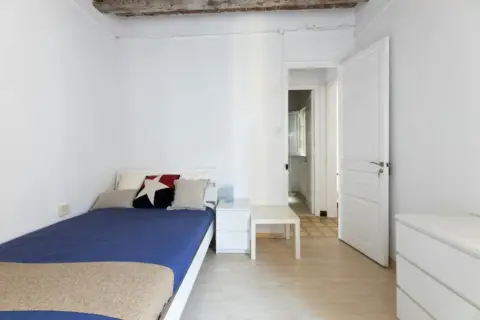 Habitación en Sant Pere-Santa Caterina-La Ribera