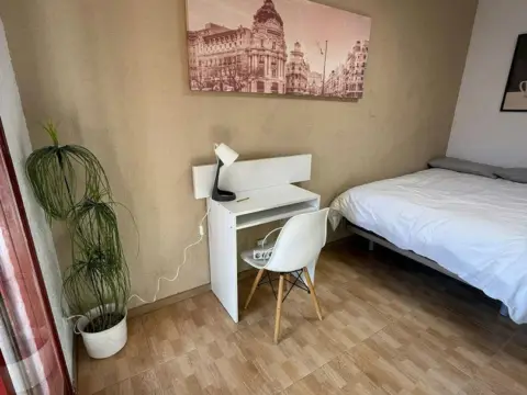 Habitación en Entrevías