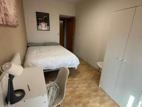 Habitación en Entrevías