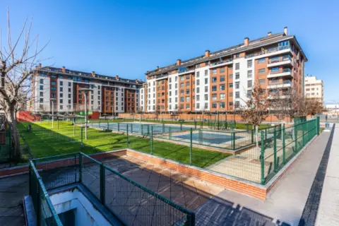 Apartamento en calle Platino, 2