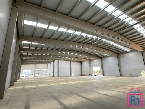 Nave industrial en Polígono Industrial