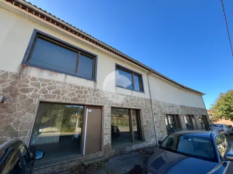 Local comercial en calle Eirexe, nº 22