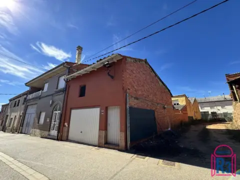 Casa en San Martín del Camino