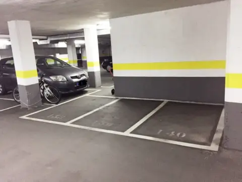 Garaje en Barajas