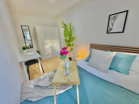 Habitación en Palomeras Sureste