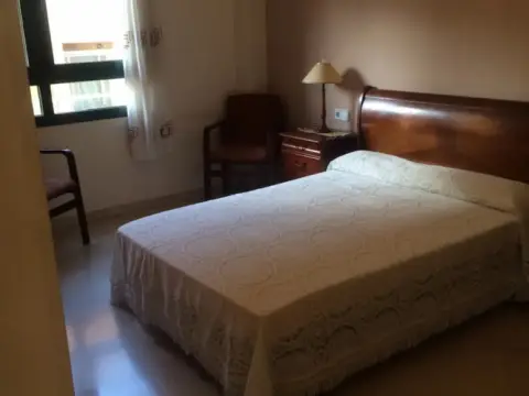 Habitación en Ciutat de les Arts i de les Ciències