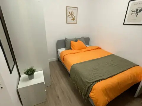 Habitación en La Creu Coberta