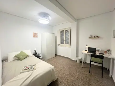 Habitación en Torrefiel