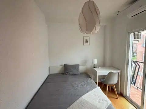 Habitación en La Creu Coberta
