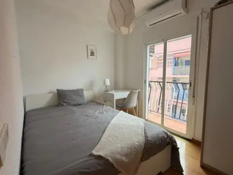 Habitación en La Creu Coberta