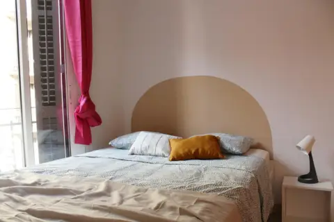Habitación en El Camp de l'Arpa del Clot