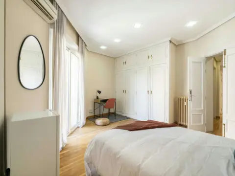 Habitación en Castellana