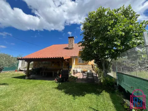Chalet en Carrocera