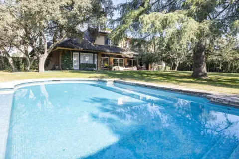 Casa unifamiliar en calle >C- de Guecho, nº >