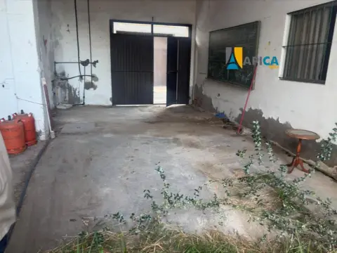 Piso en Núcleo Urbano-Urbanizaciones