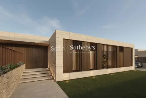 Casa adosada en Carrer de Xorutella, 3