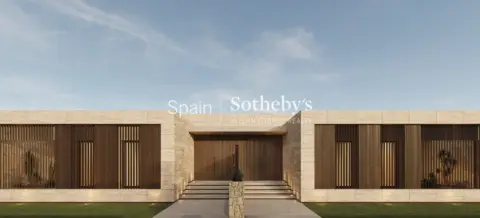 Casa adosada en Carrer de Xorutella, 3