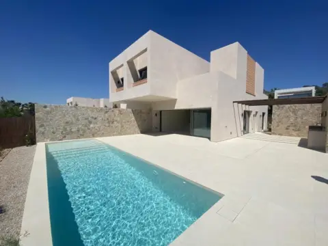 Casa unifamiliar en calle >Urbanizacion Pau-21, nº >