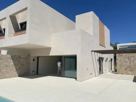 Casa unifamiliar en calle >Urbanizacion Pau-21, nº >