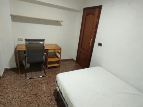 Habitación en Montolivet