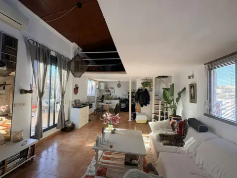 Piso en Montolivet