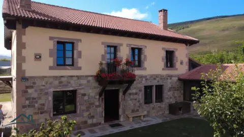 Casa en Izara