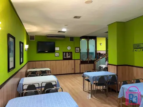 Local comercial en Junta