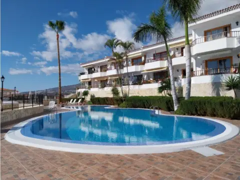 Apartamento en calle de Cataluña, 3